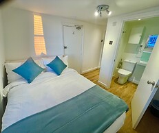 Upper Rock Brighton Apartments