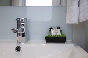 Upper Rock Brighton Apartments