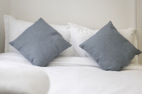 Upper Rock Brighton Apartments