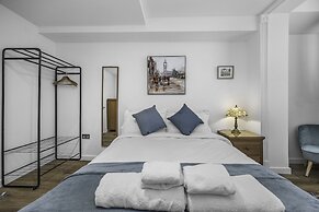 Upper Rock Brighton Apartments