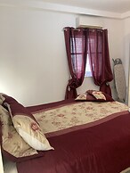 Side SeaView 3Bedrooms Apartment Sliema