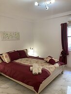 Side SeaView 3Bedrooms Apartment Sliema