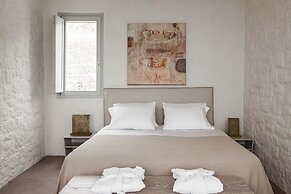 Apollo Paradise Seaview Infinity Pool Jacuzzi