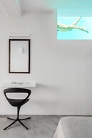 Apollo Paradise Seaview Infinity Pool Jacuzzi