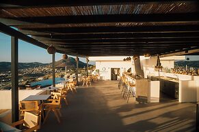 Parea Blue Zone - Adults Only