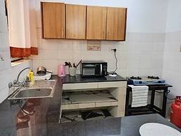 Lux Suites La Vida Startup Apartment