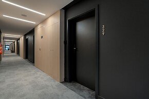 Old Market Square Studio by Renters