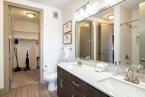 TWO Modern CozySuites at Town Lake