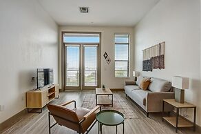 TWO Modern CozySuites at Town Lake