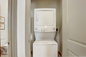 TWO Modern CozySuites at Town Lake
