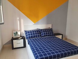 Inviting 5-bed Apartment in Luanda