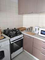 Inviting 5-bed Apartment in Luanda