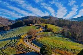Chalet Blue Ridge in Blue Ridge