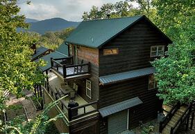 Chalet Blue Ridge in Blue Ridge