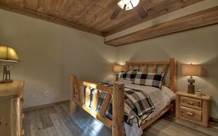 Chalet Blue Ridge in Blue Ridge