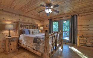 Chalet Blue Ridge in Blue Ridge