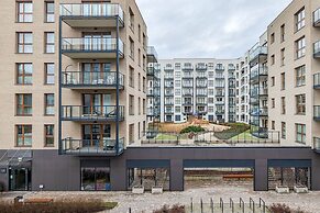 Zajezdnia Wrzeszcz Apartment by Renters