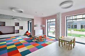 Zajezdnia Wrzeszcz Apartment by Renters