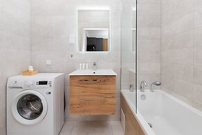 Zajezdnia Wrzeszcz Apartment by Renters