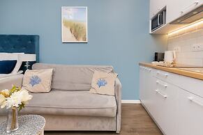 Blue Studio for 4 in Gdansk by Renters