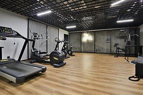 Green Apartment in Gdansk by Renters