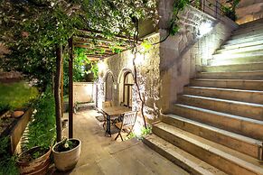 ÖYKÜ EVİ KAPADOKYA