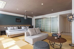 JAPAVISTA Xenith Premium