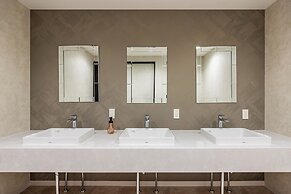 JAPAVISTA Xenith Premium