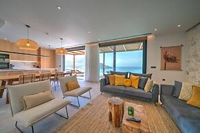 Villa Hestia - 6 Bedroom Luxury Villa With Seaview