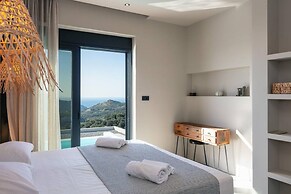 Villa Aragma in Mariou