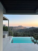Villa Filios - 3 Bedroom Villa With Infinity Pool