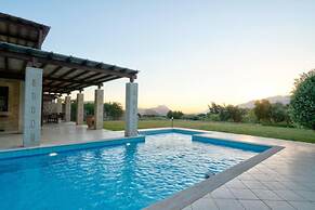 Villa Helios in Foinikas