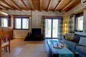 Villa Helios in Foinikas