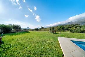 Villa Helios in Foinikas