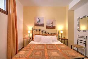 Villa Helios in Foinikas