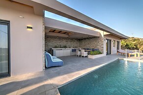 Villa Oniriko in Mariou