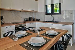 Villa Friday in Mariou