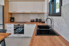 Villa Friday in Mariou