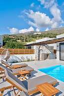 Villa Iris in Mariou