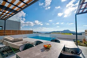 Villa Saturday in Foinikas