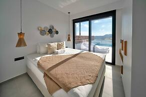 Villa Saturday in Foinikas