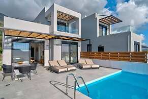 Villa Saturday in Foinikas