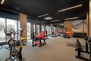 Minimalist Studios in Poznań by Renters