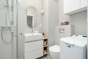 Minimalist Studios in Poznań by Renters