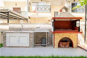 Milonas House Apartments