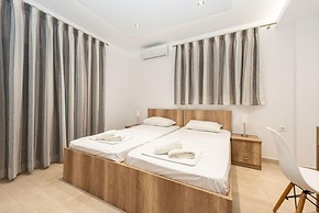 Milonas House Apartments