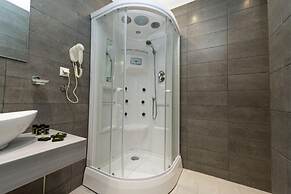 Milonas House Apartments