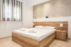 Milonas House Apartments