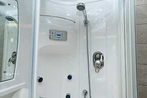 Milonas House Apartments