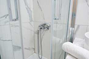 Milonas House Apartments